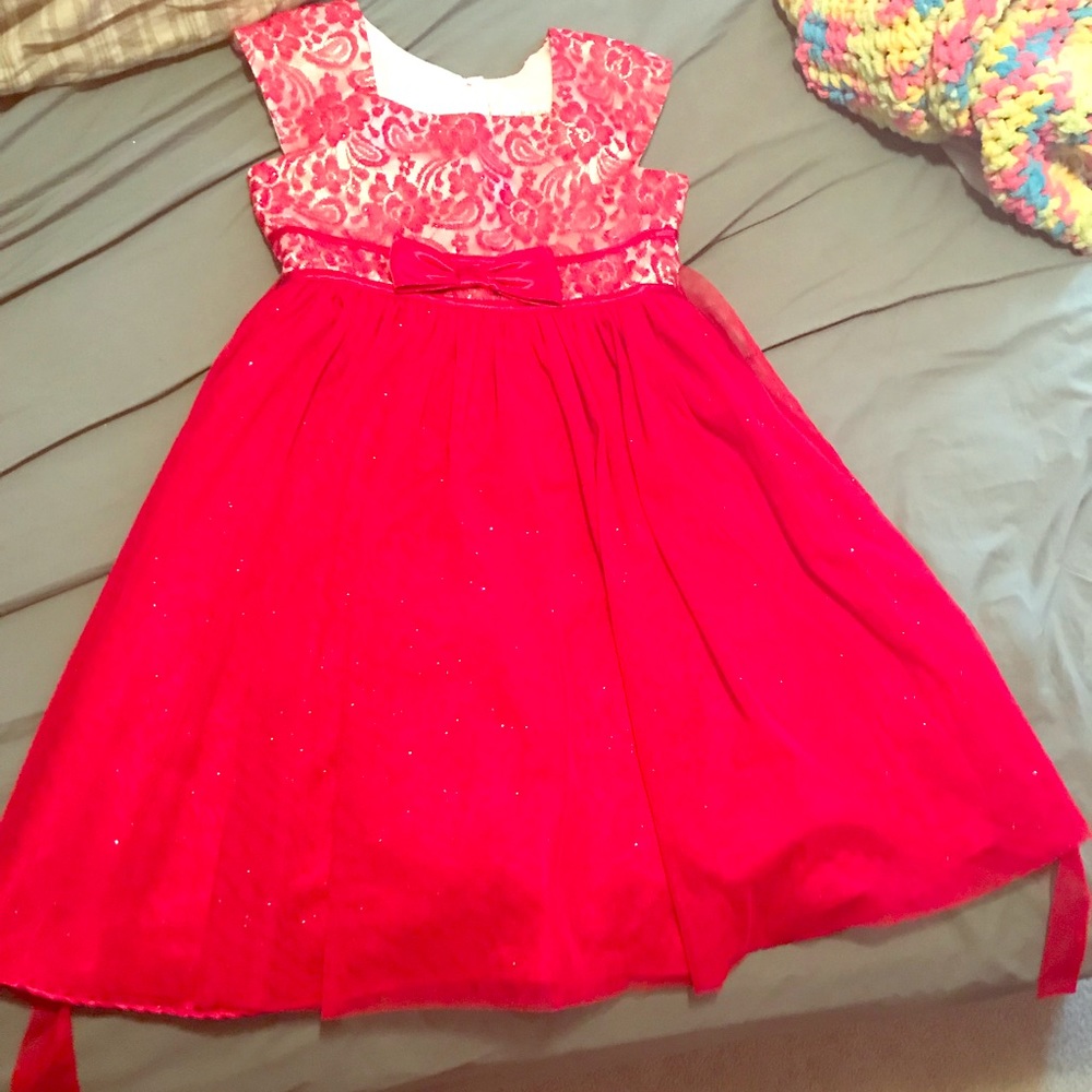 Girls size 8 holiday or pageant dress